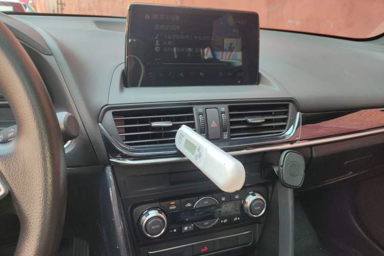 Used Mazda CX-4 2021 2.0L Automatic Two-Wheel Drive Blue Sky Exploration Edition Audio And AC Panel