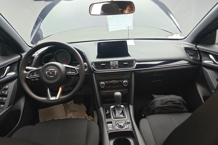 Used Mazda CX-4 2021 2.0L Automatic Two-Wheel Drive Blue Sky Exploration Edition Center Console