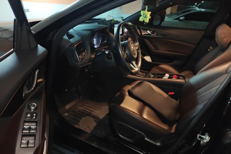Used Mazda CX-4 2021 2.0L Automatic Two-Wheel Drive Blue Sky Luxury Edition Driver Seat