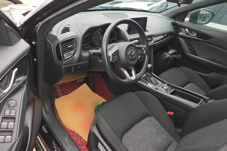 Used Mazda CX-4 2021 2.0L Automatic Two-Wheel Drive Blue Sky Dynamic Edition Driver Seat