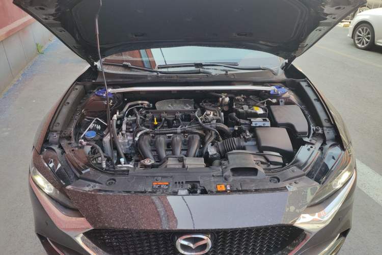 Used Mazda CX-4 2021 2.0L Automatic Two-Wheel Drive Blue Sky Exploration Edition Engine Bay