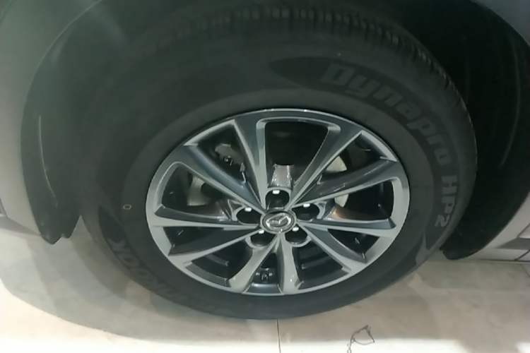 Used Mazda CX-4 2021 2.0L Automatic Two-Wheel Drive Blue Sky Dynamic Edition Exterior 4