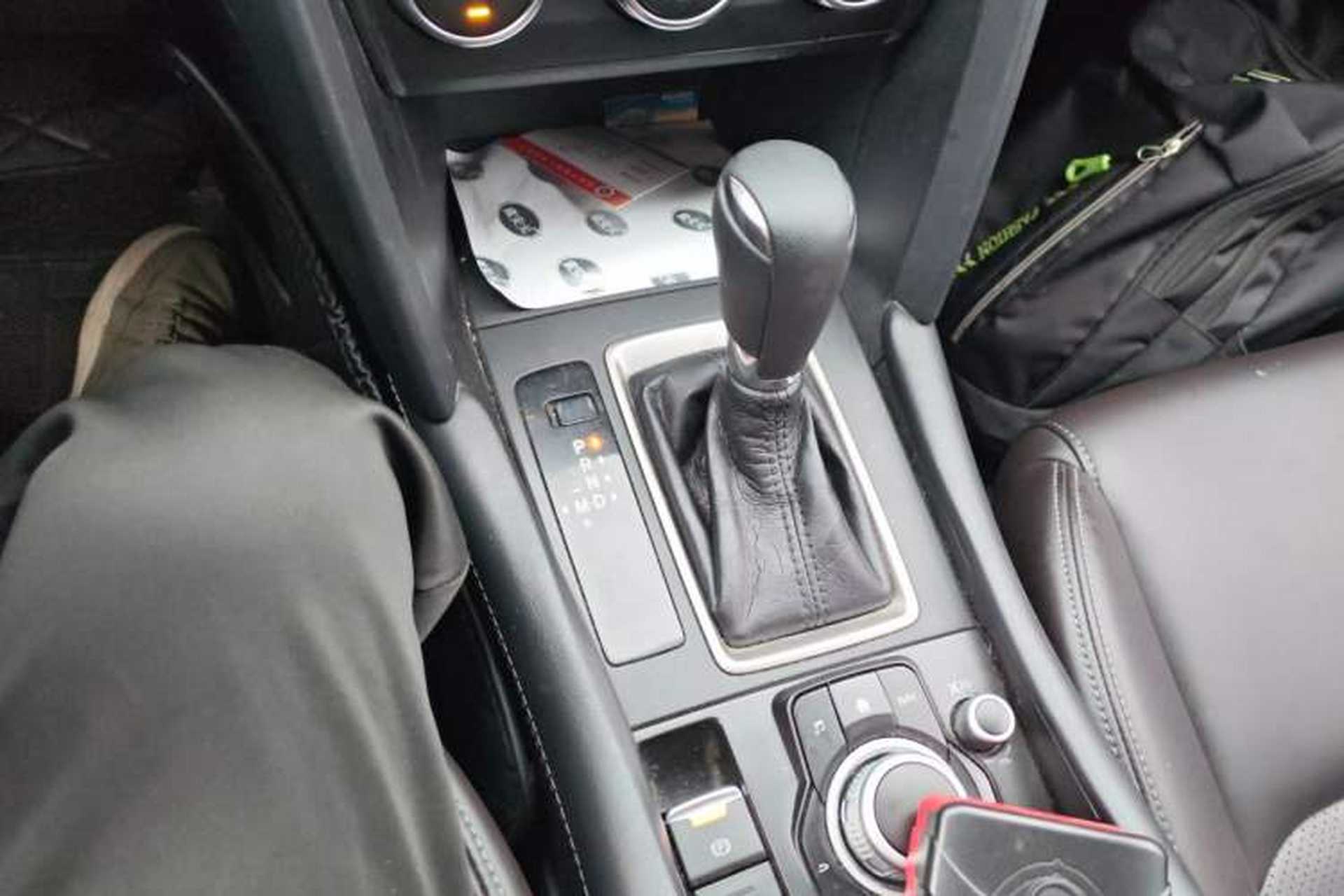 Used Mazda CX-4 2021 2.0L Automatic Two-Wheel Drive Blue Sky Dynamic Edition Gear Lever