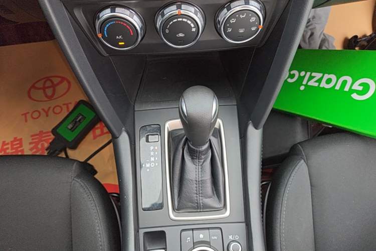 Used Mazda CX-4 2021 2.0L Automatic Two-Wheel Drive Blue Sky Dynamic Edition Gear Lever