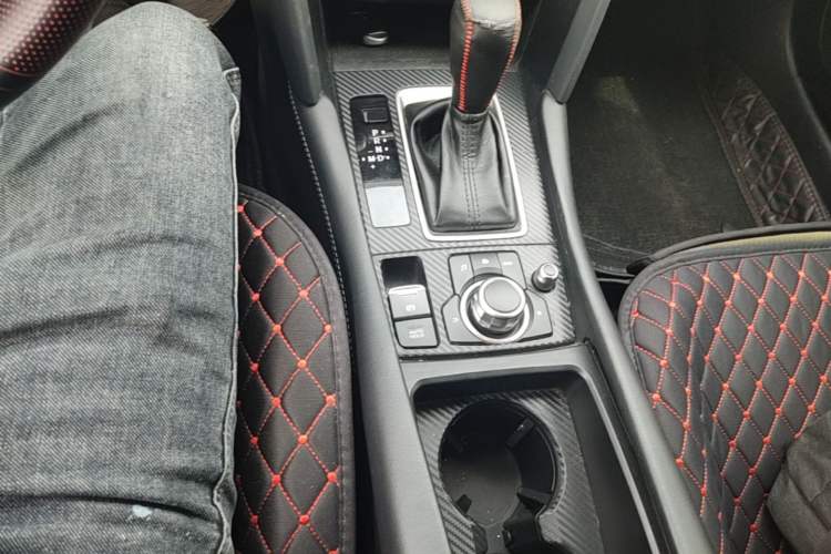 Used Mazda CX-4 2021 2.0L Automatic Two-Wheel Drive Blue Sky Exploration Edition Gear Lever