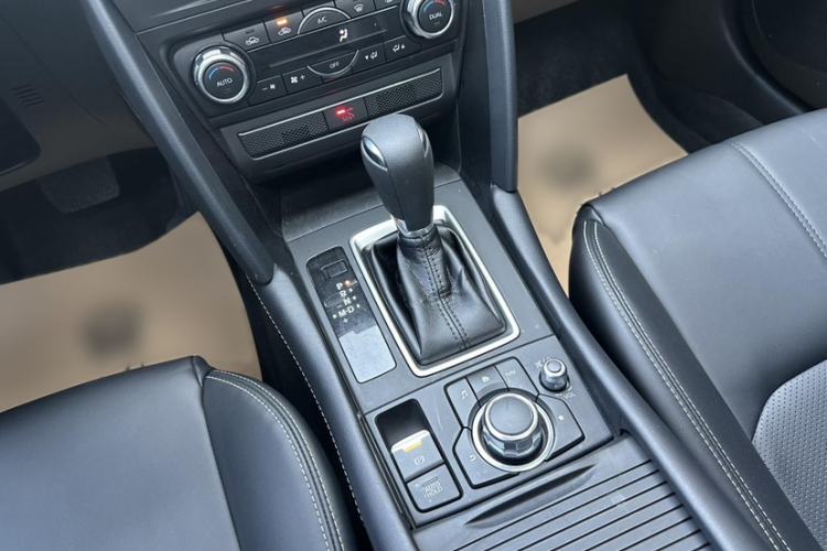 Used Mazda CX-4 2021 2.0L Automatic Two-Wheel Drive Blue Sky Exploration Edition Gear Lever