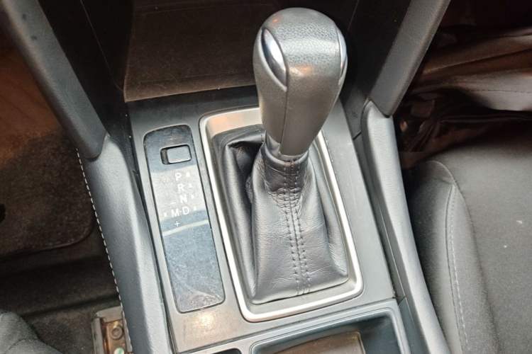Used Mazda CX-4 2021 2.0L Automatic Two-Wheel Drive Blue Sky Dynamic Edition Gear Lever