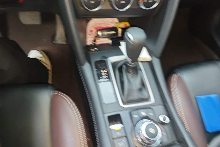Used Mazda CX-4 2021 2.0L Automatic Two-Wheel Drive Blue Sky Dynamic Edition Gear Lever