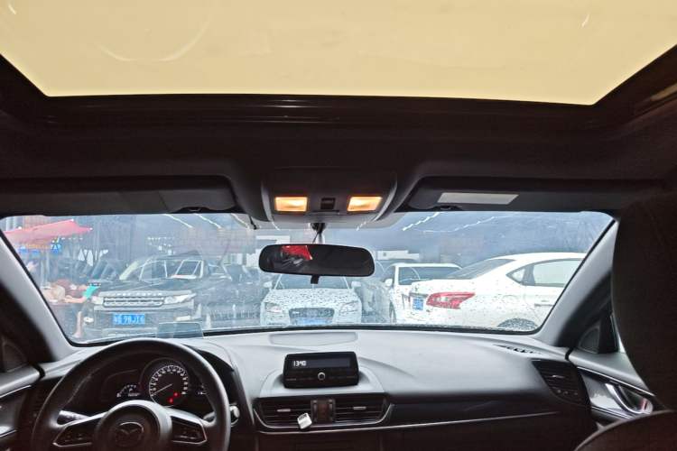 Used Mazda CX-4 2021 2.0L Automatic Two-Wheel Drive Blue Sky Dynamic Edition Headliner