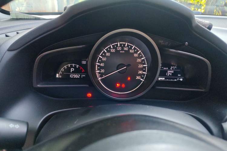 Used Mazda CX-4 2021 2.0L Automatic Two-Wheel Drive Blue Sky Luxury Edition Instrument Cluster