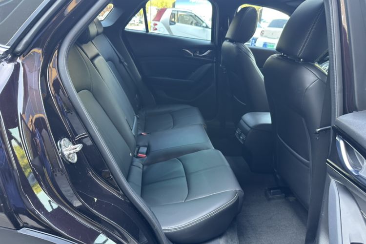 Used Mazda CX-4 2021 2.0L Automatic Two-Wheel Drive Blue Sky Exploration Edition Interior 10