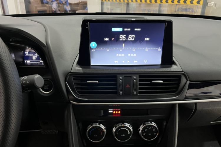 Used Mazda CX-4 2021 2.0L Automatic Two-Wheel Drive Blue Sky Dynamic Edition Interior 3