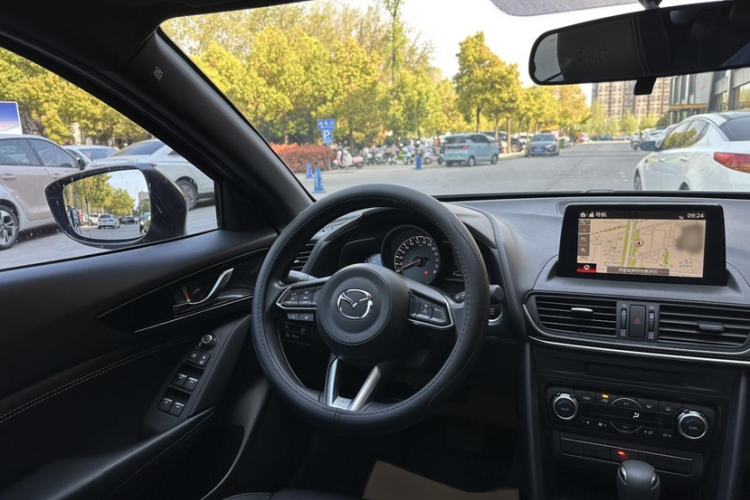 Used Mazda CX-4 2021 2.0L Automatic Two-Wheel Drive Blue Sky Exploration Edition Interior 5