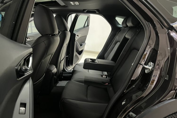 Used Mazda CX-4 2021 2.0L Automatic Two-Wheel Drive Blue Sky Dynamic Edition Interior 6