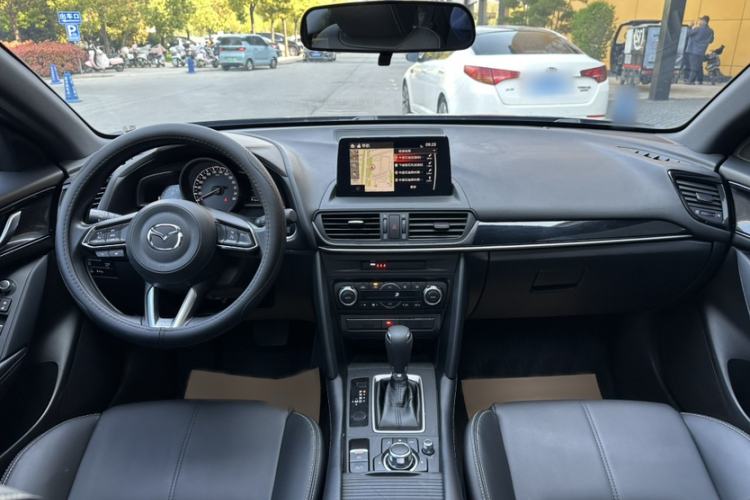 Used Mazda CX-4 2021 2.0L Automatic Two-Wheel Drive Blue Sky Exploration Edition Interior 7