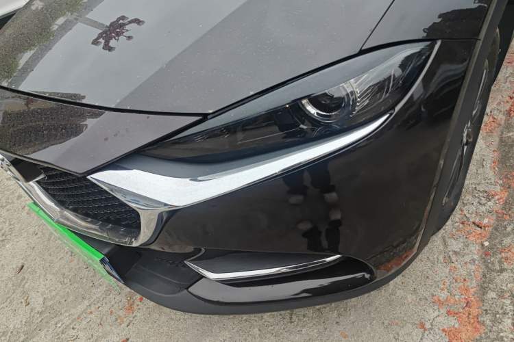 Used Mazda CX-4 2021 2.0L Automatic Two-Wheel Drive Blue Sky Dynamic Edition Left Front Headlight