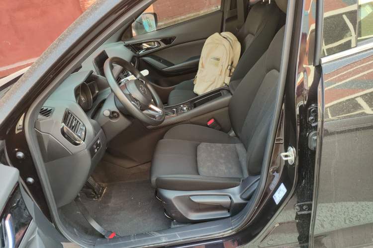Used Mazda CX-4 2021 2.0L Automatic Two-Wheel Drive Blue Sky Exploration Edition Left Front Seat