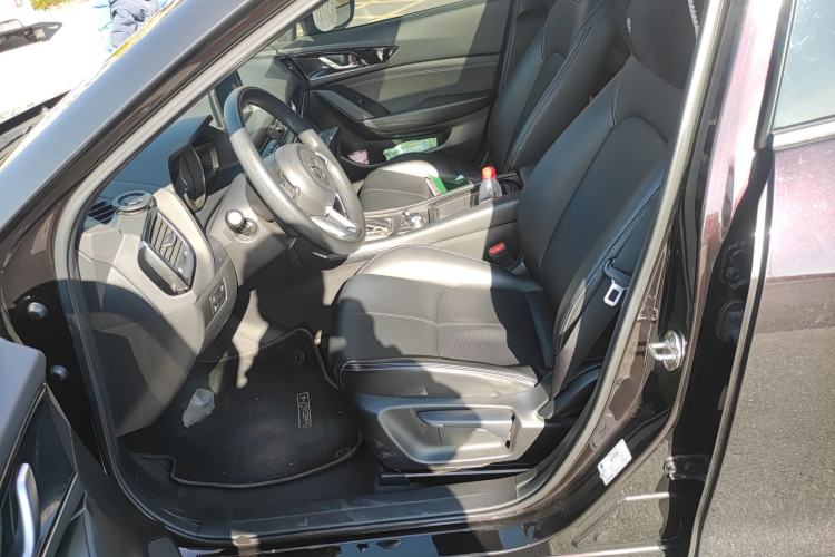 Used Mazda CX-4 2021 2.0L Automatic Two-Wheel Drive Blue Sky Dynamic Edition Left Front Seat