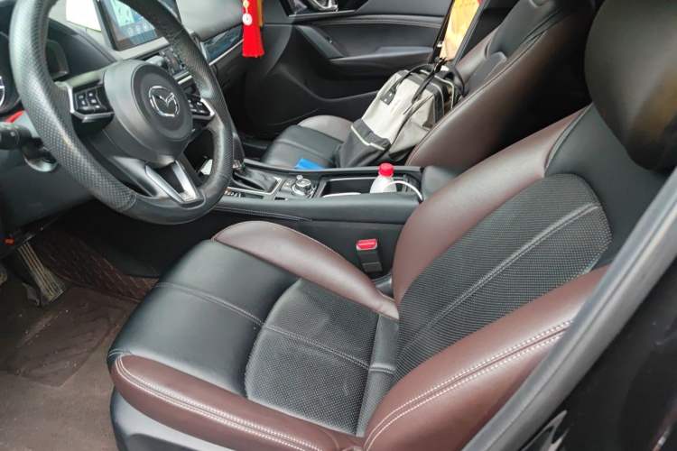Used Mazda CX-4 2021 2.0L Automatic Two-Wheel Drive Blue Sky Dynamic Edition Left Front Seat