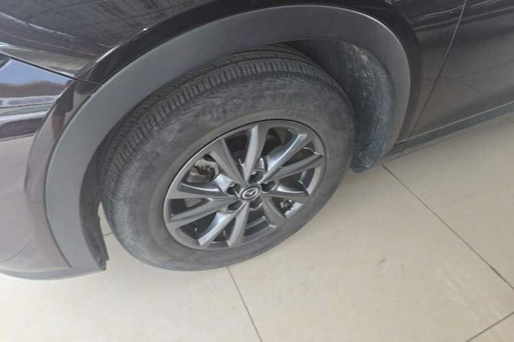 Used Mazda CX-4 2021 2.0L Automatic Two-Wheel Drive Blue Sky Exploration Edition Left Front Wheel Hub