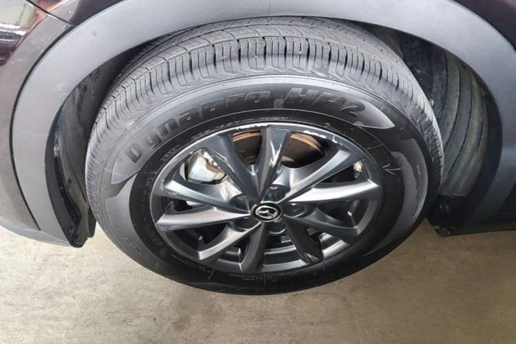 Used Mazda CX-4 2021 2.0L Automatic Two-Wheel Drive Blue Sky Dynamic Edition Left Front Wheel Hub