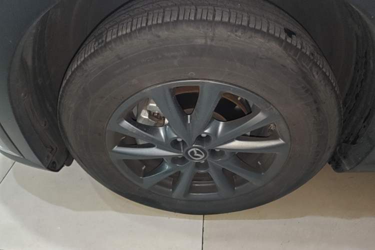 Used Mazda CX-4 2021 2.0L Automatic Two-Wheel Drive Blue Sky Dynamic Edition Left Front Wheel Hub