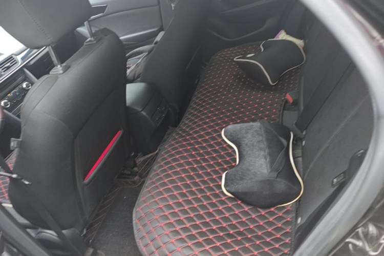 Used Mazda CX-4 2021 2.0L Automatic Two-Wheel Drive Blue Sky Exploration Edition Left Rear Seat
