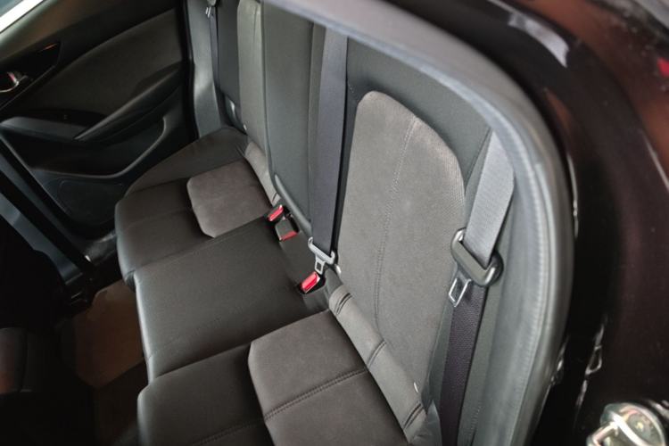 Used Mazda CX-4 2021 2.0L Automatic Two-Wheel Drive Blue Sky Dynamic Edition Left Rear Seat