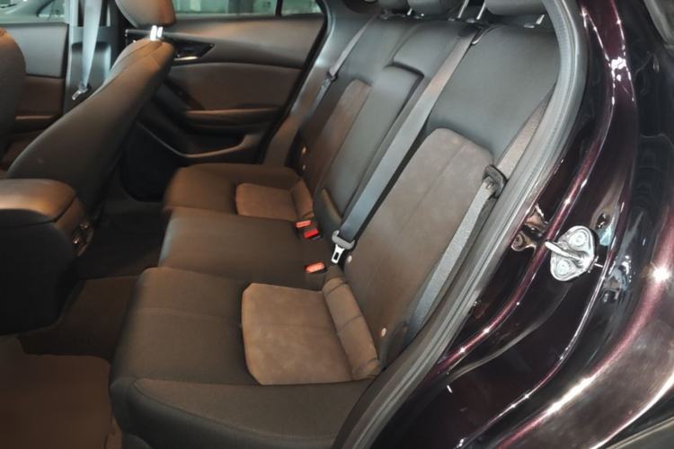 Used Mazda CX-4 2021 2.0L Automatic Two-Wheel Drive Blue Sky Dynamic Edition Left Rear Seat