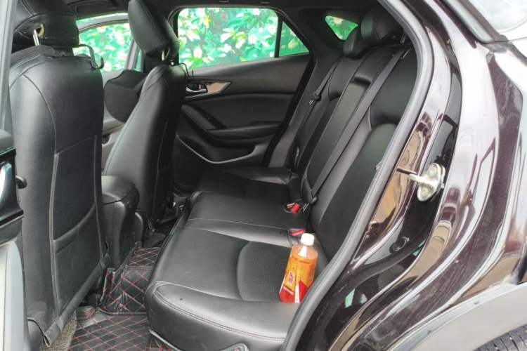 Used Mazda CX-4 2021 2.0L Automatic Two-Wheel Drive Blue Sky Dynamic Edition Left Rear Seat