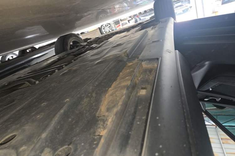 Used Mazda CX-4 2021 2.0L Automatic Two-Wheel Drive Blue Sky Exploration Edition Left Side Sill