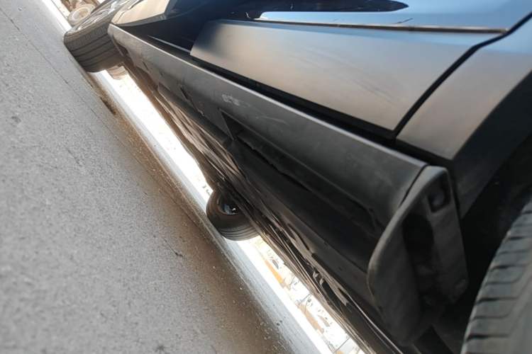 Used Mazda CX-4 2021 2.0L Automatic Two-Wheel Drive Blue Sky Exploration Edition Left Side Sill