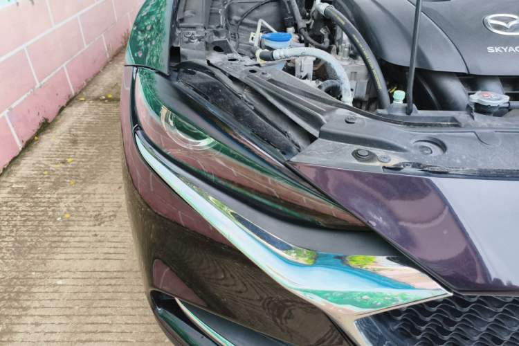 Used Mazda CX-4 2021 2.0L Automatic Two-Wheel Drive Blue Sky Dynamic Edition Right Front Headlight