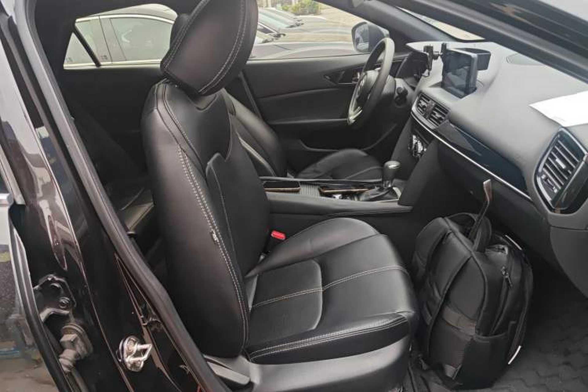 Used Mazda CX-4 2021 2.0L Automatic Two-Wheel Drive Blue Sky Dynamic Edition Right Front Seat