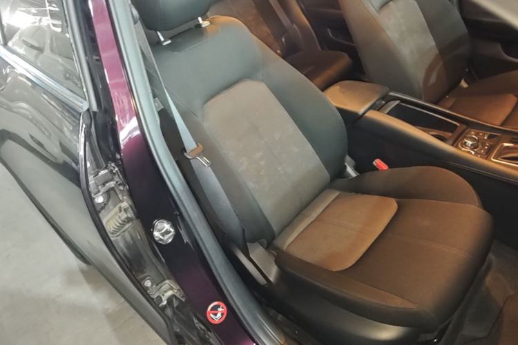 Used Mazda CX-4 2021 2.0L Automatic Two-Wheel Drive Blue Sky Dynamic Edition Right Front Seat