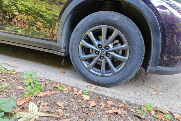 Used Mazda CX-4 2021 2.0L Automatic Two-Wheel Drive Blue Sky Luxury Edition Right Front Wheel Hub