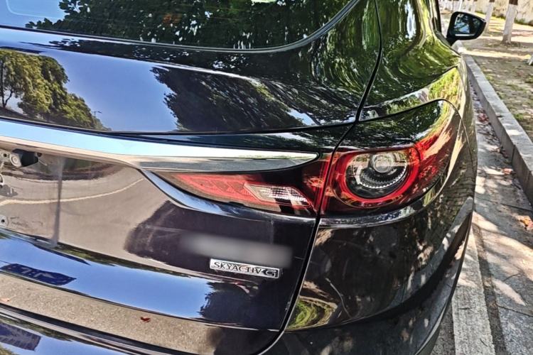 Used Mazda CX-4 2021 2.0L Automatic Two-Wheel Drive Blue Sky Dynamic Edition Right Rear Taillight