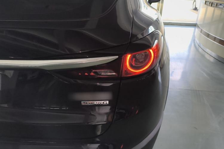 Used Mazda CX-4 2021 2.0L Automatic Two-Wheel Drive Blue Sky Dynamic Edition Right Rear Taillight