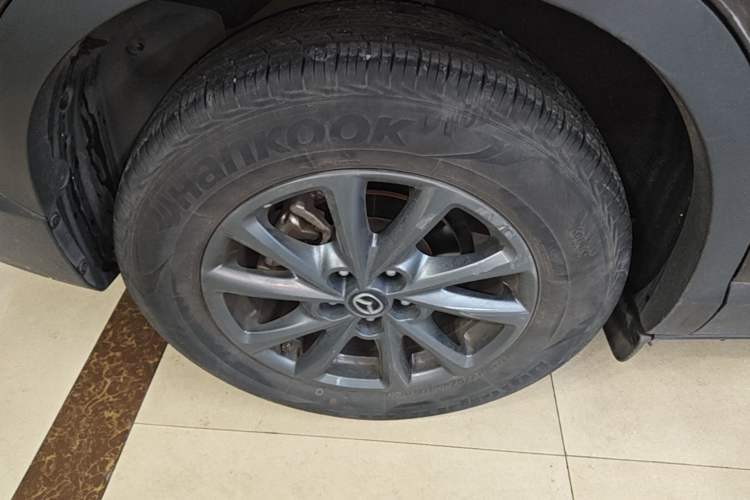 Used Mazda CX-4 2021 2.0L Automatic Two-Wheel Drive Blue Sky Dynamic Edition Right Rear Wheel Hub