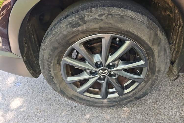 Used Mazda CX-4 2021 2.0L Automatic Two-Wheel Drive Blue Sky Dynamic Edition Right Rear Wheel Hub