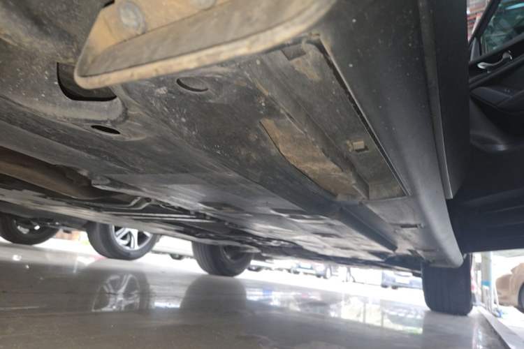 Used Mazda CX-4 2021 2.0L Automatic Two-Wheel Drive Blue Sky Exploration Edition Right Side Sill