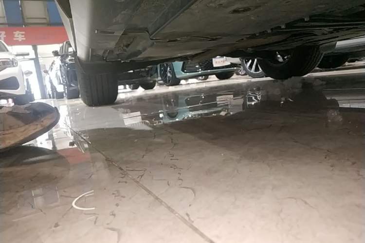 Used Mazda CX-4 2021 2.0L Automatic Two-Wheel Drive Blue Sky Dynamic Edition Right Side Sill