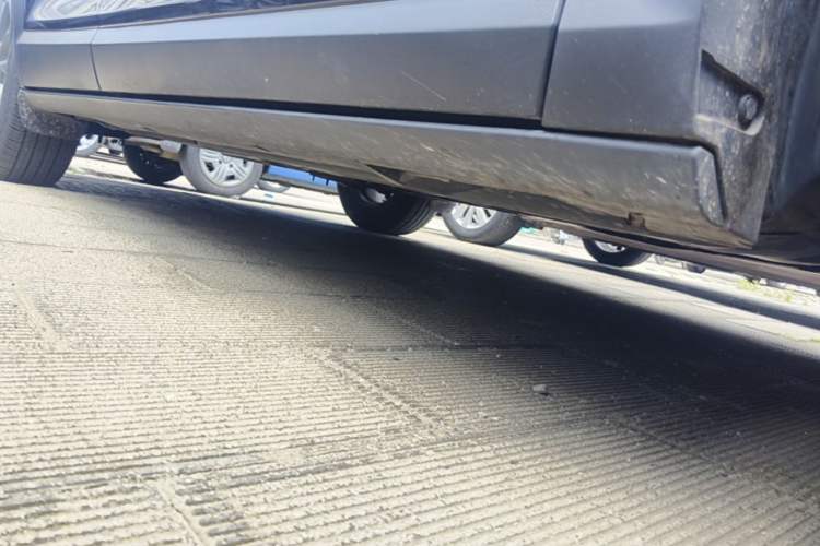 Used Mazda CX-4 2021 2.0L Automatic Two-Wheel Drive Blue Sky Dynamic Edition Right Side Sill