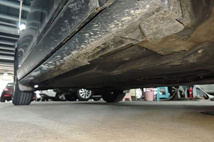 Used Mazda CX-4 2021 2.0L Automatic Two-Wheel Drive Blue Sky Dynamic Edition Right Side Sill