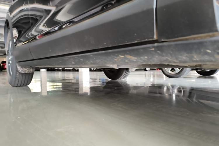 Used Mazda CX-4 2021 2.0L Automatic Two-Wheel Drive Blue Sky Dynamic Edition Right Side Sill