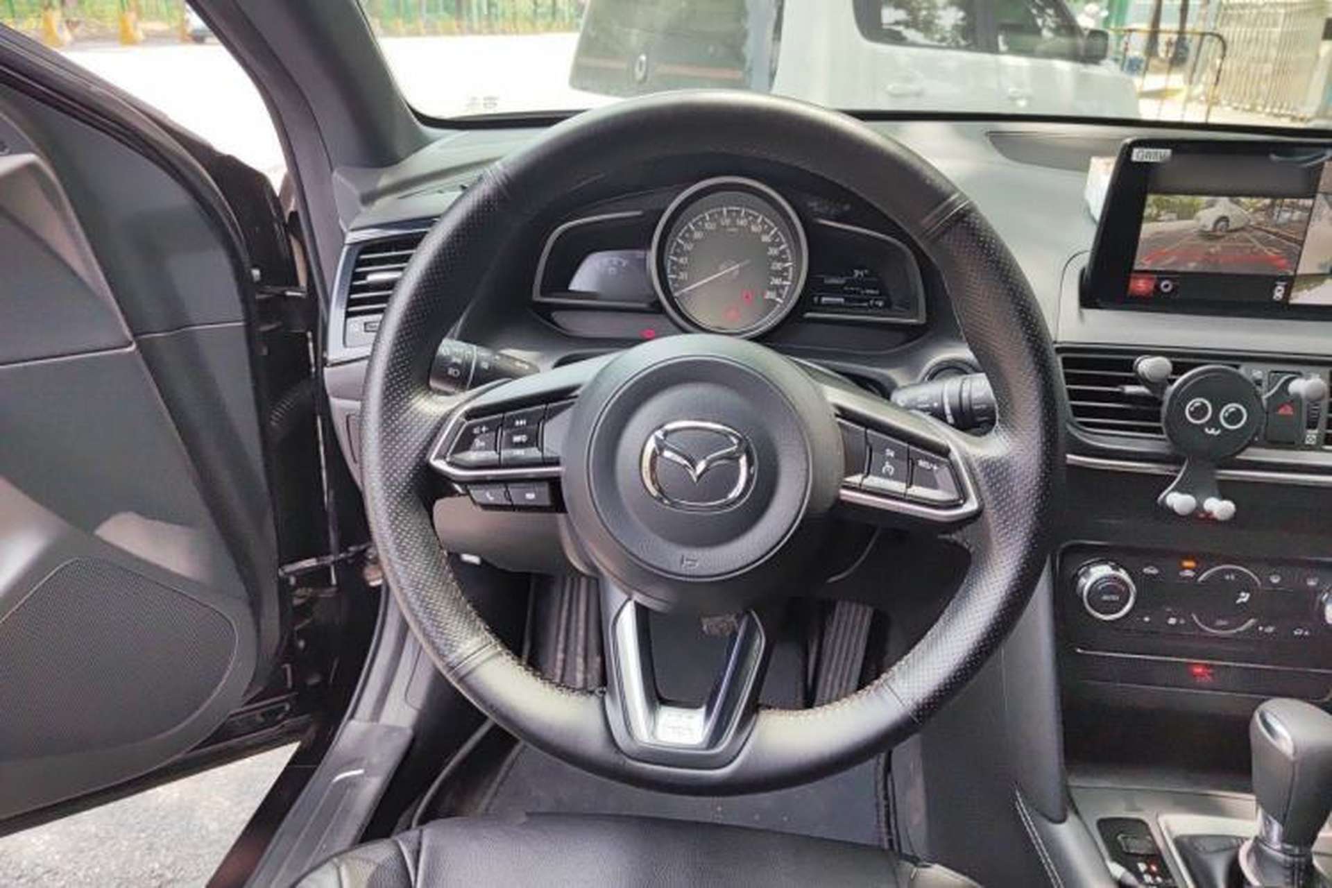 Used Mazda CX-4 2021 2.0L Automatic Two-Wheel Drive Blue Sky Exploration Edition Steering Wheel