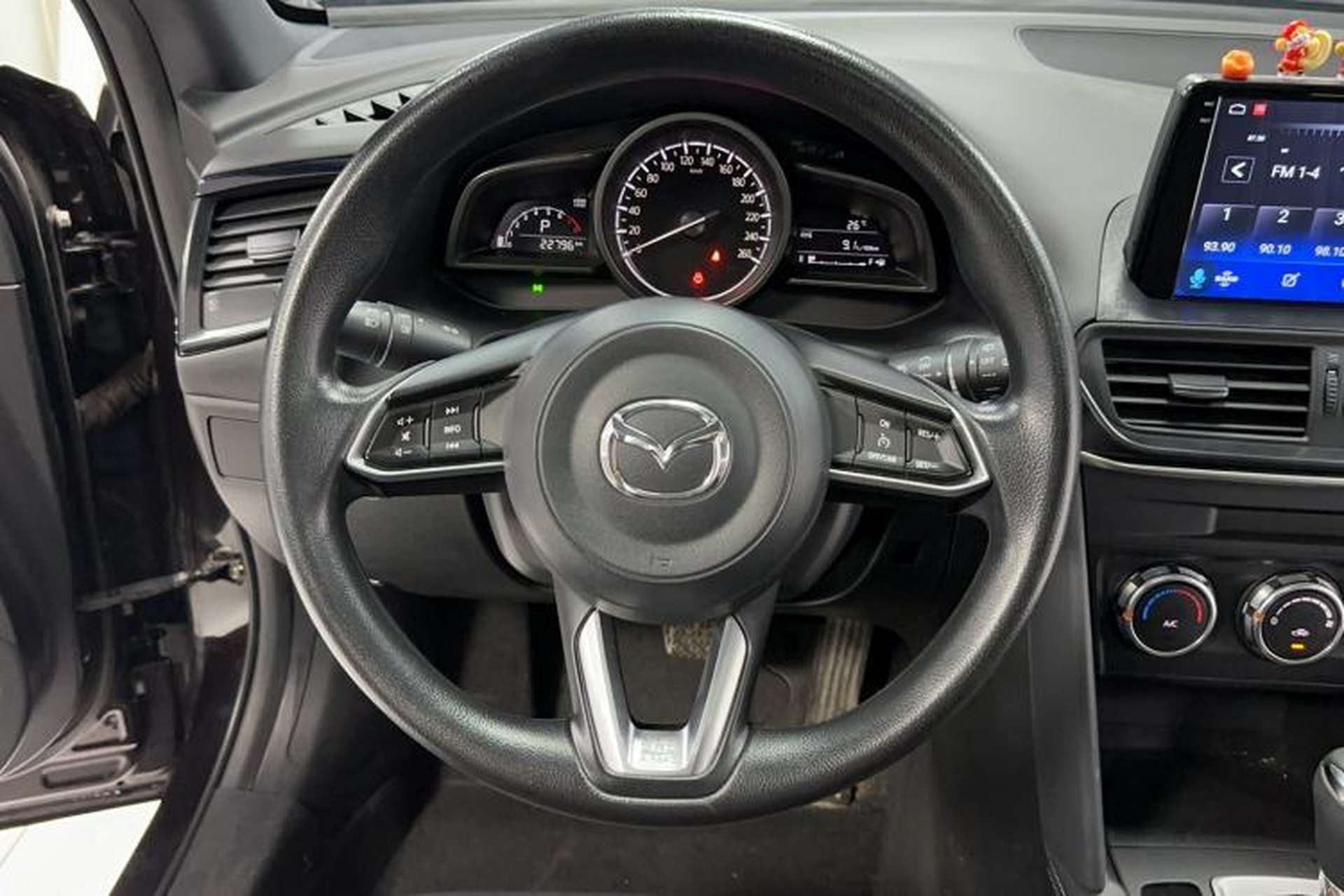 Used Mazda CX-4 2021 2.0L Automatic Two-Wheel Drive Blue Sky Dynamic Edition Steering Wheel