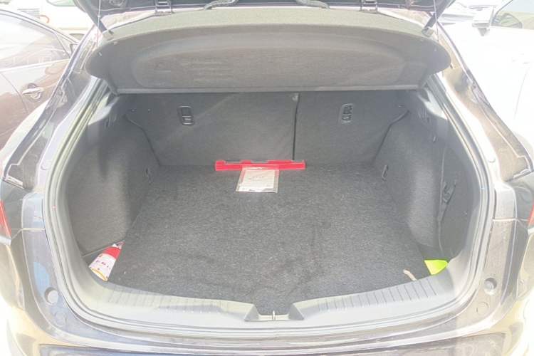 Used Mazda CX-4 2021 2.0L Automatic Two-Wheel Drive Blue Sky Dynamic Edition Trunk