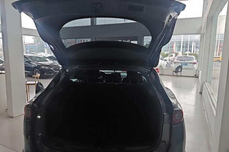 Used Mazda CX-4 2021 2.0L Automatic Two-Wheel Drive Blue Sky Dynamic Edition Trunk