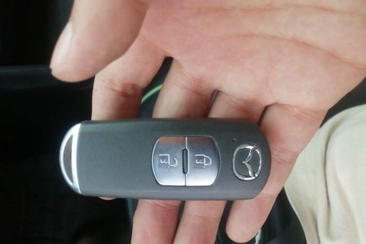 Used Mazda CX-4 2021 2.0L Automatic Two-Wheel Drive Blue Sky Exploration Edition Vehicle Key